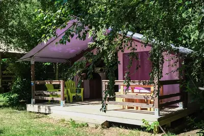 Image de P'tite Free standard 32m² (2 chambres) Terrasse couverte sans sanitaire 5 personnes