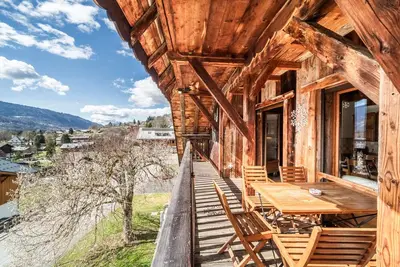 Image de La Ferme de Sous-Lachat - L'Etoile Des Neiges, avec vue sur les montagnes, terrasse privée et Wi-Fi