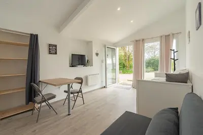 Studio 'Au Petit Chez Nous' avec terrasse privée, jardin privé et Wi-Fi