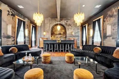 Opulent Art Deco Villa w Pool & Hot Tub 6bd|6. 5ba