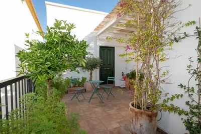 Image de Lovely studio in peaceful courtyard