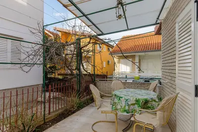 Image de Appartements Dragica (99351-A2) - Zaboric (Sibenik)