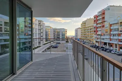 Image de T2 lux, refined elegance, breathtaking views.