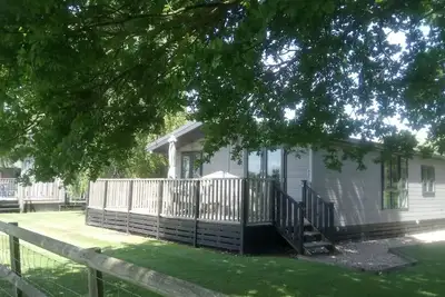 Image de Rainbow Petty - Pine lodge - Kent countryside