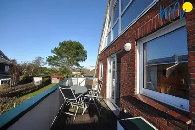 Image de Herrlicher Südbalkon und Garten!