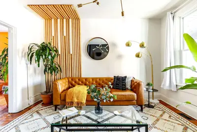 Image de Casita Verde 🌿🐯 - Free Parking • Short North • Downtown • Near Nationwide & Convention Center!