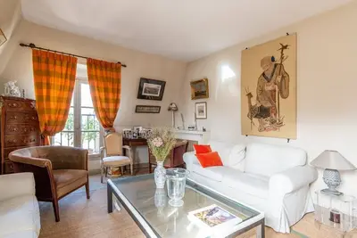 Image de Amazing Appartement near Tour Eiffel Paris 16 affluent and very chic area