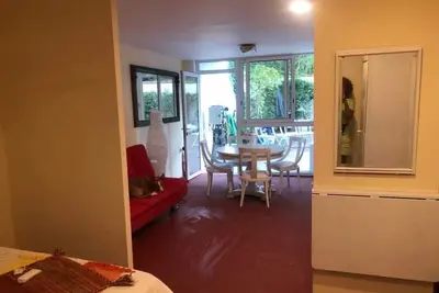 Image de Apartamento Abierto Privado con Patio, en Chalet de Lujo, Mascotas si