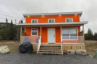 Image de Brand new cottage in Iceberg Alley with great ocean views and sunsets.