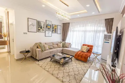 Rehoboth's Place 3 Bedroom Serviced Apartment In Lekki