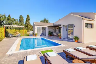 Image de Villa Oras Corfu Tomas by Villa Plus