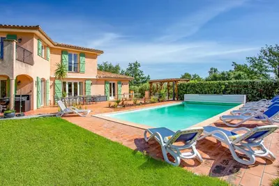 Image de Villa del Monts by Villa Plus