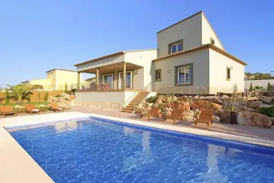 Image de Villa Tia Elanor by Villa Plus