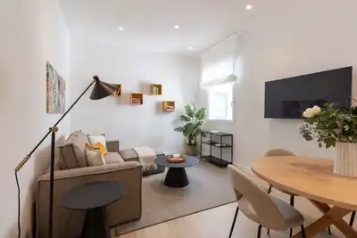 Image de Malasaña apartamento para 4 Madrid ( Madera Ii )