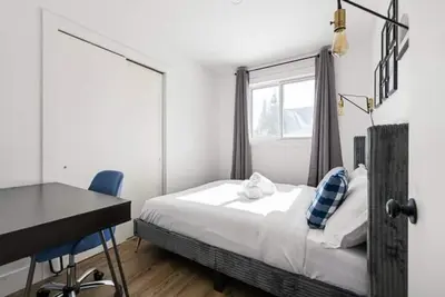 Image de Central Moncton\/Dieppe-Champlain-5 bed- wifi