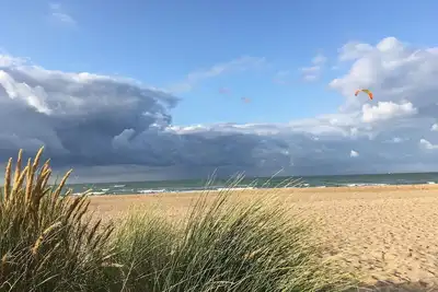 Image de A 300 m de la mer, 10min de Cabourg, charmant appartement avec terrasse- 2p