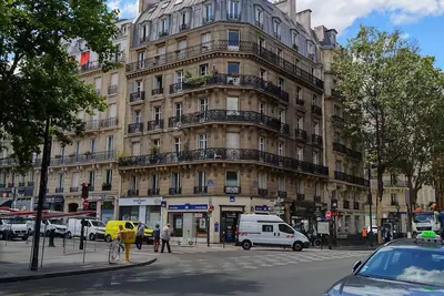 Image de Superb Paris apartment in Latin Quarter on fabulous Boulevard Saint-Germain
