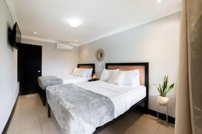 Image de Cozy 1-bedroom hotel with Ac and WiFi in tranquil Jaco Beach