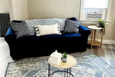 Image de Duplex Near Crown Point/Hobart