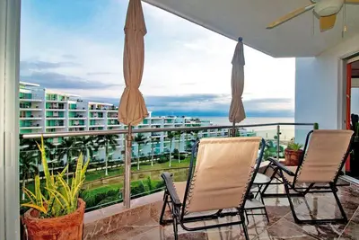 Image de Aria Ocean Beautiful 2 Bedroom Condo w/ OceanView in Flamingos, Nuevo Vallarta