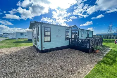 Image de Great 4 berth caravan for hire in Suffolk at North Denes, ref 40149nd