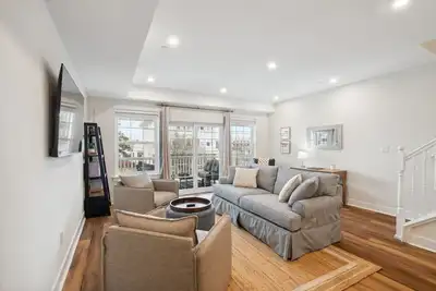Image de Beachy Keen by Lts Retreats, Step into your dreamy coastal escape