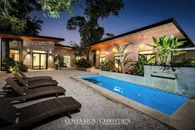 Image de Dos Hijas Three Bedroom Villa-Steps to the Main Surf Break