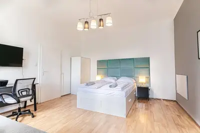 Image de 1br Apt. U3 Proximity & Danube Canal: 3rd District