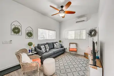 Image de Grill & Patio: Charming Cabin in Munds Park