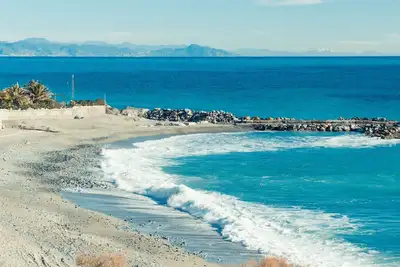 Image de Appartamento 4 Posti Letto Spazioso Vicino Al Mare Completo Di Tutti I Servizi