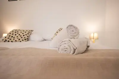 Image de The Cruz Cubierta Apartment 02 with Terrace by Florit Flats
