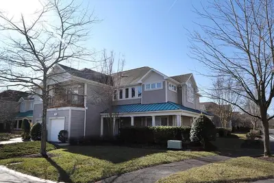 Image de Sea Colony - 55094 Lakewood