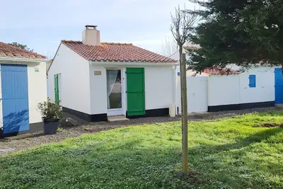 Image de Maison 500 m de la mer, tennis, piscine, dans un écrin de verdure