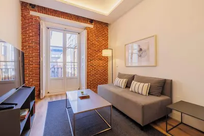 Image de w* | Amazing 2br at Palacio Real