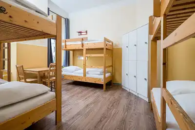 Image de 8-bettzimmer mit Etagendusche