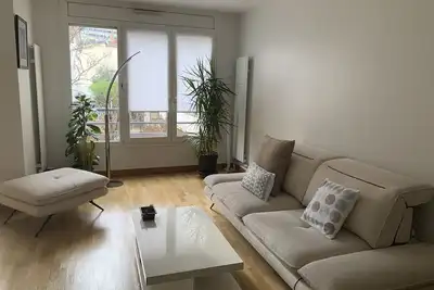 Image de Appartement 3 Chambres \/ 2 sdb + Terrasse - Courbevoie Secteur Paris La Défense