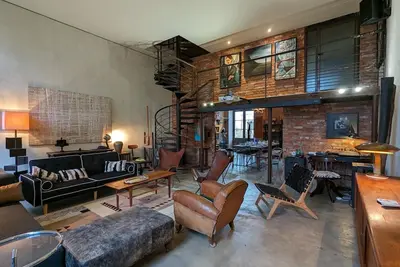 Image de Maison 10 pers. - Cour privative, Cinéma, Garage, Angoulême