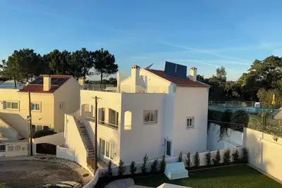 Image de Villa with stunning lagoon views