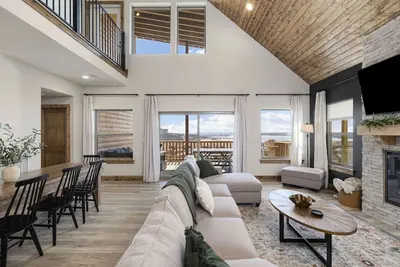 Image de Hot Tub + Bbq Grill + Fireplace + Lake Views