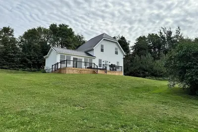 Image de Hope River Hideaway - Quiet private home, minutes to attractions!