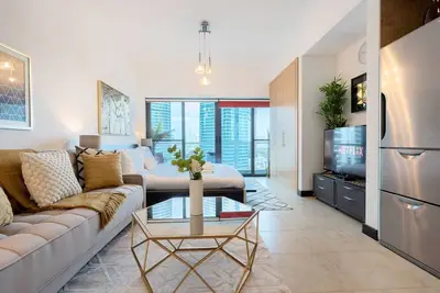 Image de GuestReady - Lux Studio avec balcon à Jlt
