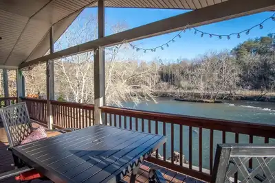 Riverside Getaway with Peaceful Views & Sounds