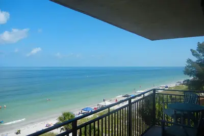 Image de Prestigious Driftwood Sands Gulf front Renovated Condo