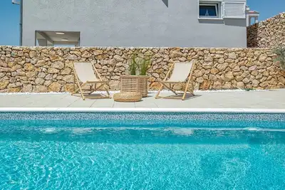 Image de Villa Midina with Pool