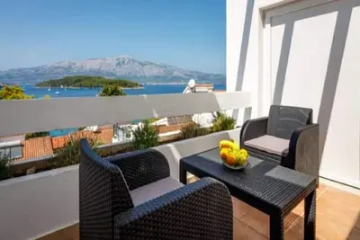 Lumbarda Resort Apartments - Superior One bedroom Apartment  B8