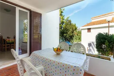 Lumbarda Resort Apartments - Standard One-Bedroom Apartment D1