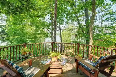 Image de Pet-Friendly Cabin Overlooking Sleepy Hollow Lake