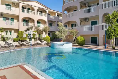 Image de Appartement 'Sandy Maria 102' avec piscine partagée, Wi-Fi et climatisation