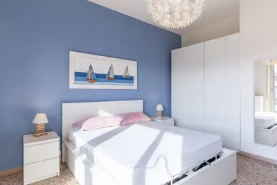 Image de Appartement de vacances \"Casa Di Elena Marina Di Carrara\" avec vue sur mer et terrasse privée
