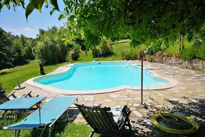 Image de Maison \"Cascina Risotto\" avec piscine privée, Wi-Fi et climatisation